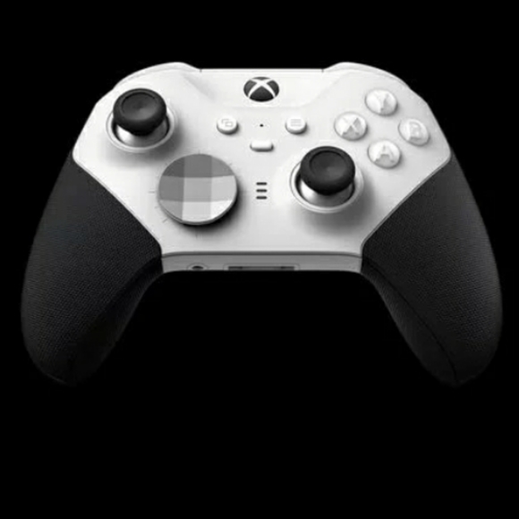 Xbox Elite Series 2 Core Gaming Controller - Picture 3 of 8